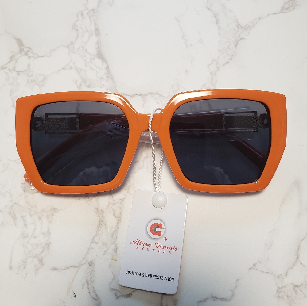 Women's Luxury Sunglasses.
